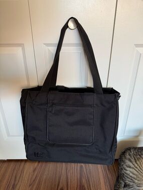 BEIS Black Canvas East to West Tote